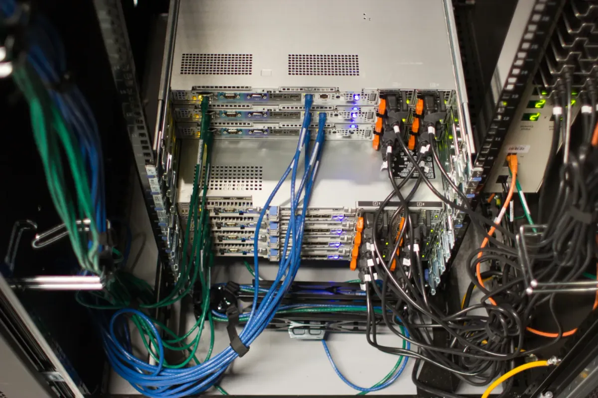 VMware vCenter Güvenliği ISO 27001 Uyumu Rehberi (2026)